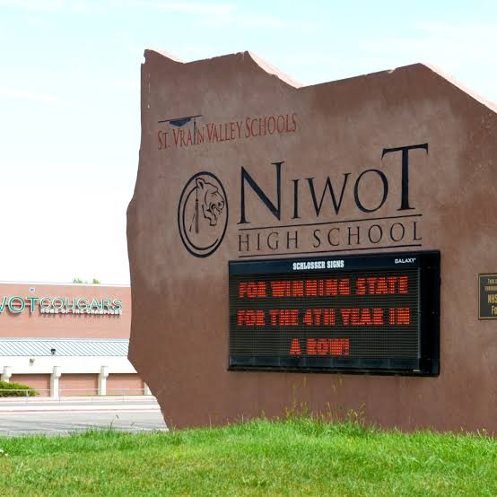 Niwot High School entrance sign